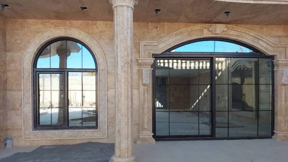 درب و پنجره های آرسا وین شریفی